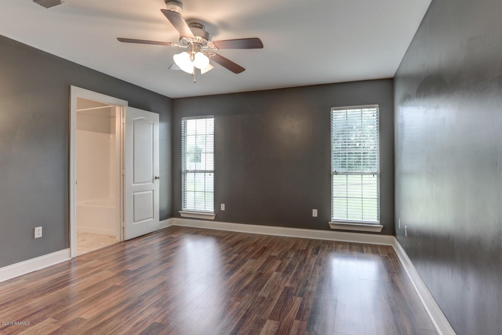 1060 Huval Road Breaux Bridge, LA 70517 - Photo 16 of 30 Huval-18