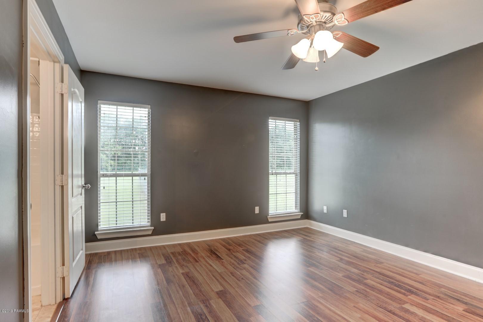 1060 Huval Road Breaux Bridge, LA 70517 - Photo 17 of 30 Huval-19
