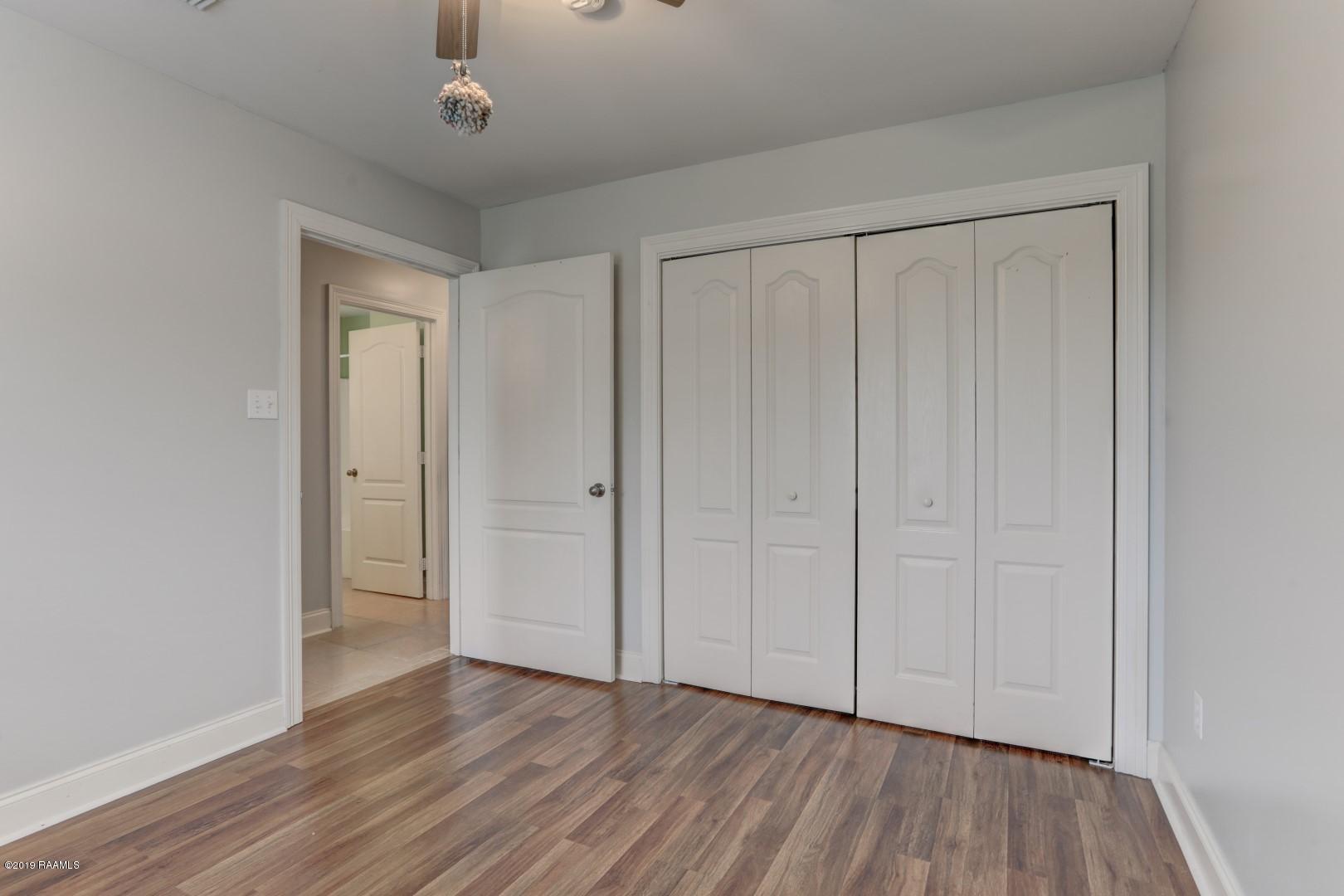 1060 Huval Road Breaux Bridge, LA 70517 - Photo 20 of 30 Huval-23