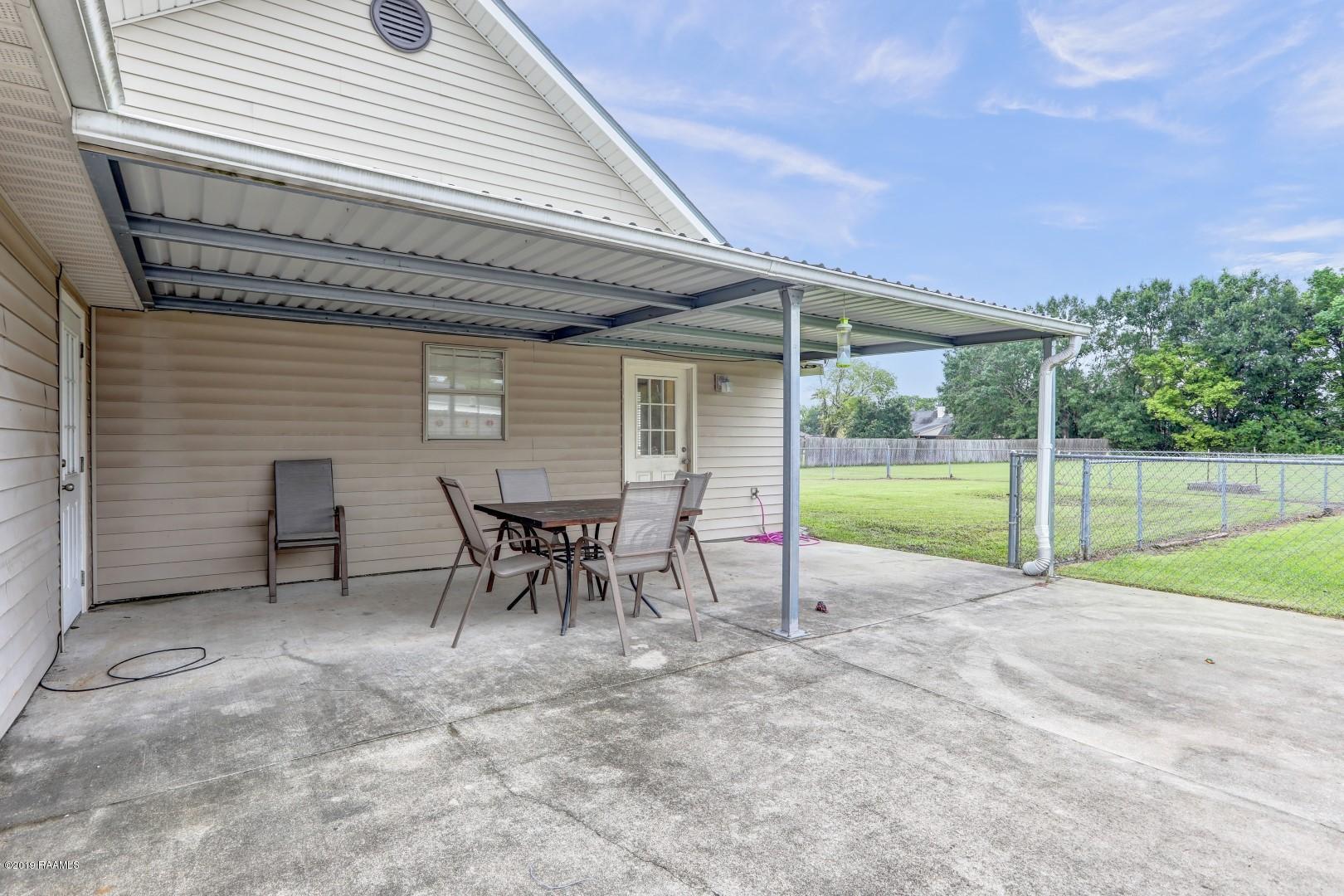 1060 Huval Road Breaux Bridge, LA 70517 - Photo 25 of 30 Huval-25
