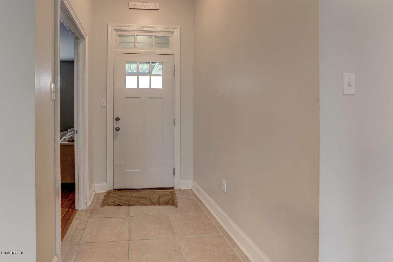 1060 Huval Road Breaux Bridge, LA 70517 - Photo 5 of 30 Huval-5