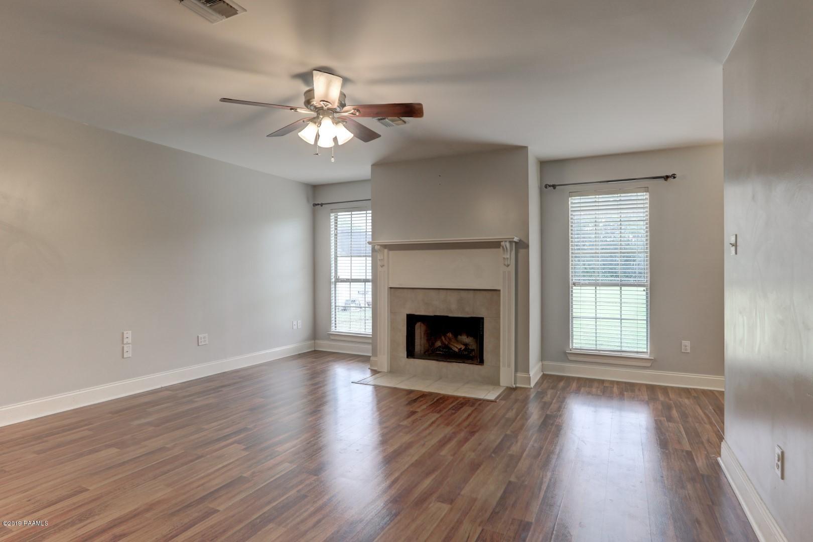 1060 Huval Road Breaux Bridge, LA 70517 - Photo 7 of 30 Huval-7