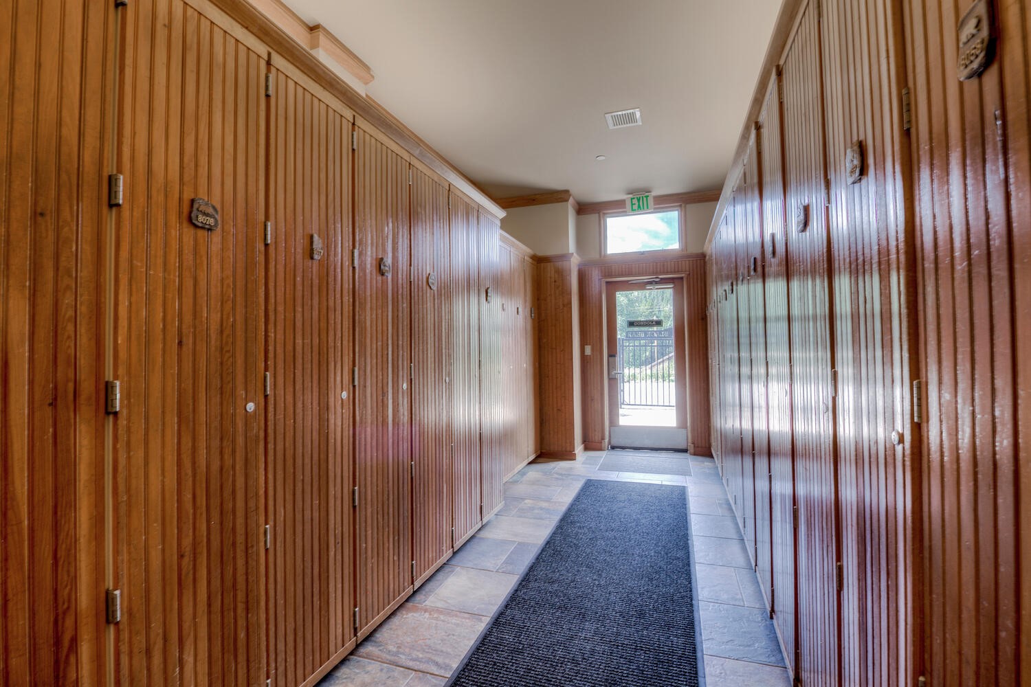 129 River Run Road, Unit 8054 Keystone, CO 80435 - Photo 19 of 25 Ski lockers at Black Bear.