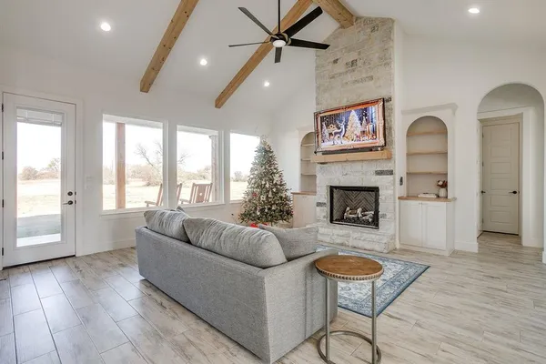 $790,000 | 8140 Lavender Road, Springtown, TX 76082