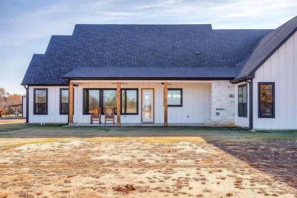 $790,000 | 8140 Lavender Road, Springtown, TX 76082