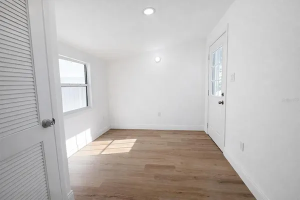 $2,000 | 6580 10th Ave Terrace South, St. Petersburg, FL 33707