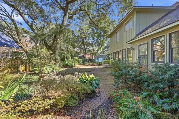 $695,000 | 571 Fernwood Road, Murrells Inlet, SC 29576