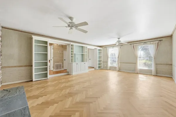 $695,000 | 571 Fernwood Road, Murrells Inlet, SC 29576