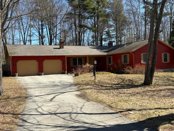 $850,000 | 34 McAuley Road, Cape Elizabeth, ME 04107