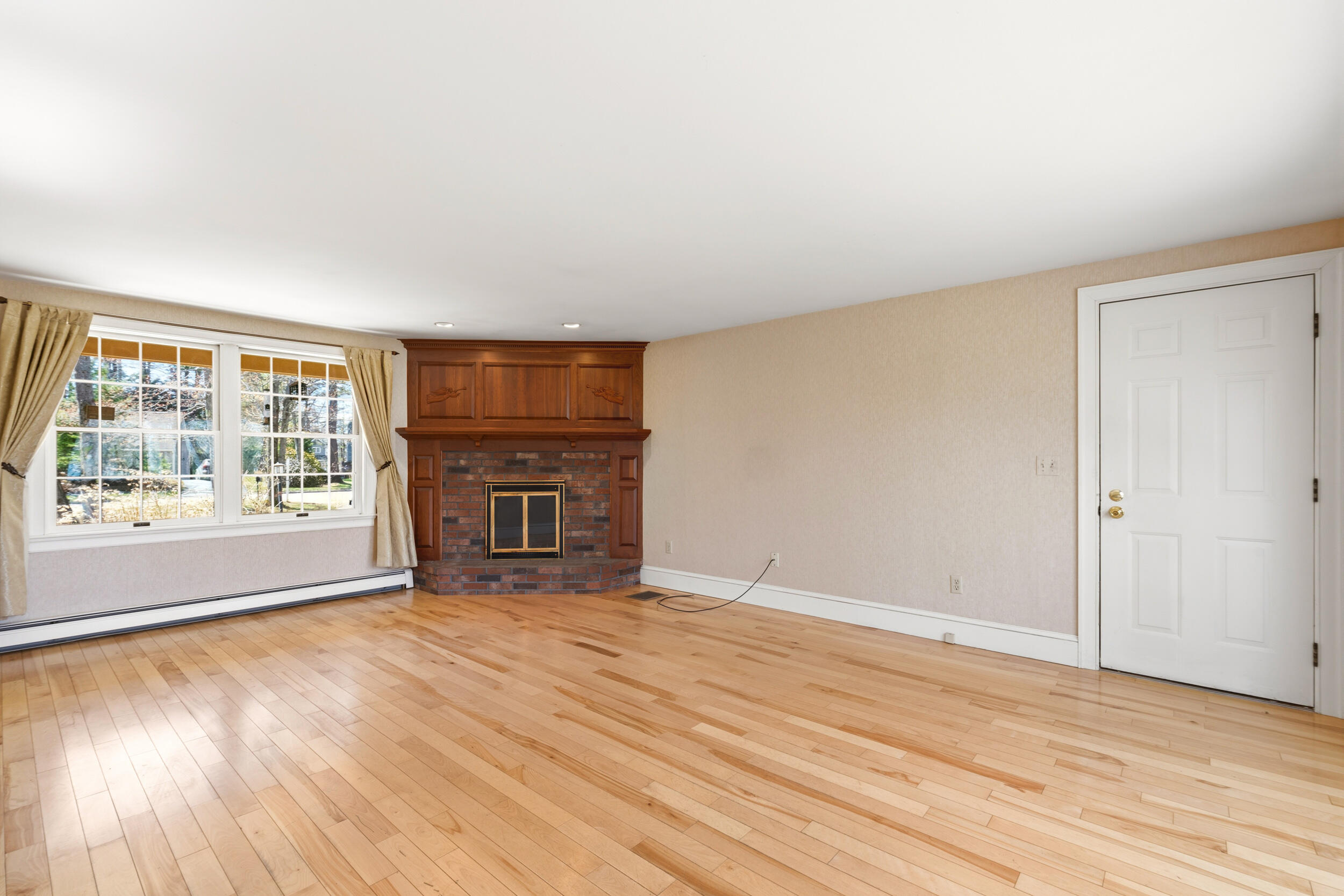 34 McAuley Road Cape Elizabeth, ME 04107 - Photo 15 of 58 34 mcauley rd cape elizabeth me 04107 us