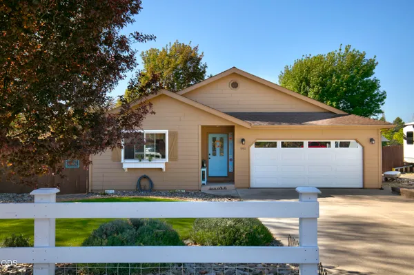 $399,000 | 990 Southeast 2nd Street, Prineville, OR 97754