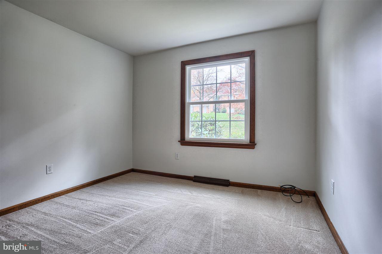 810 Riverview Road Lemoyne, PA 17043 - Photo 14 of 25 Gallery Image 14