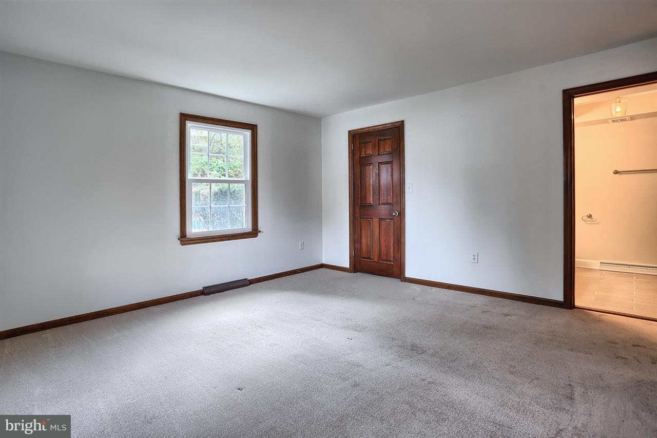 810 Riverview Road Lemoyne, PA 17043 - Photo 19 of 25 Gallery Image 19