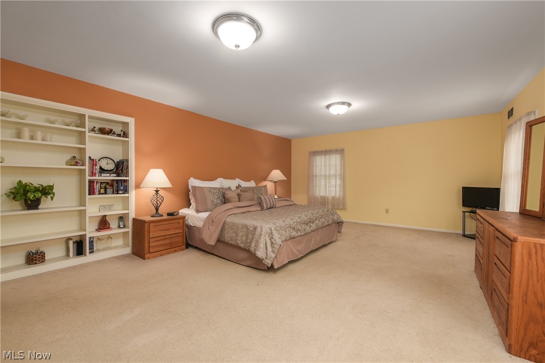 2703 Coventry Road Cleveland, OH 44120 - Photo 19 of 35 Gallery Image 19