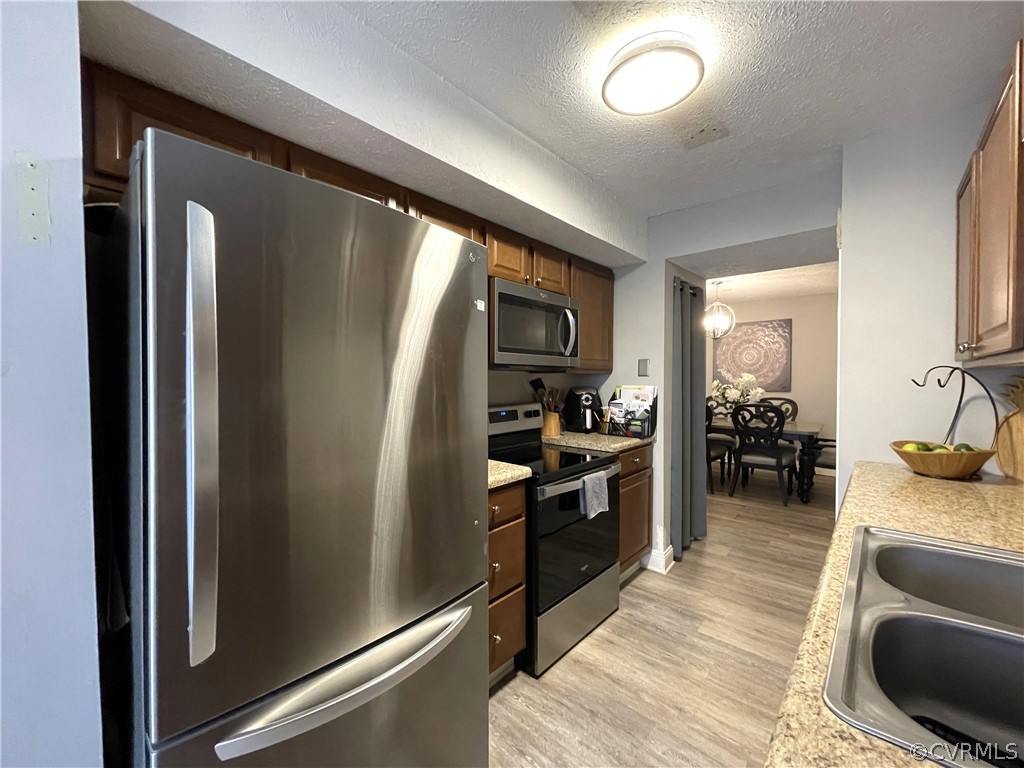 1505 Largo Road, Unit 302 Henrico, VA 23238 - Photo 13 of 30 Gallery Image 13