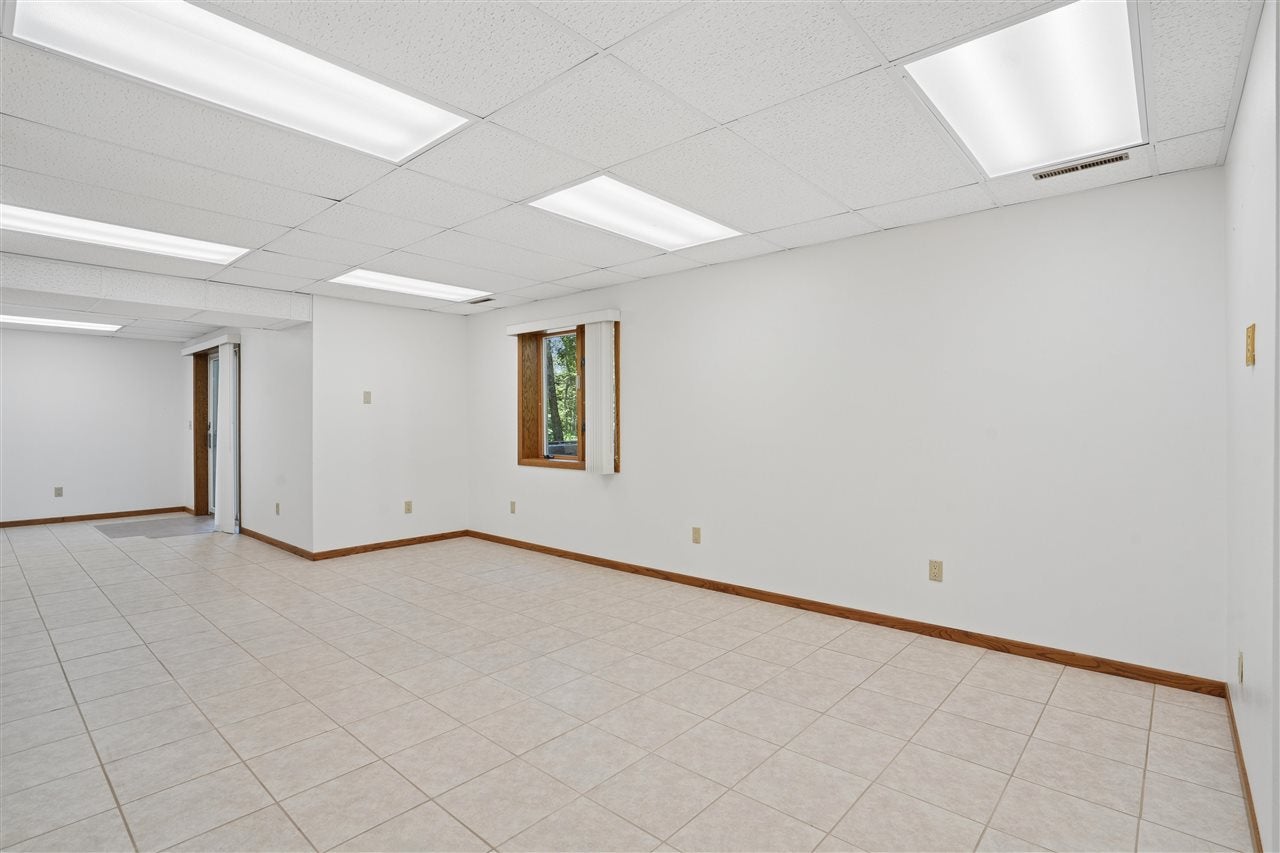 4408 Toad Road Northeast Iowa City, IA 52240 - Photo 34 of 57 Gallery Image 34