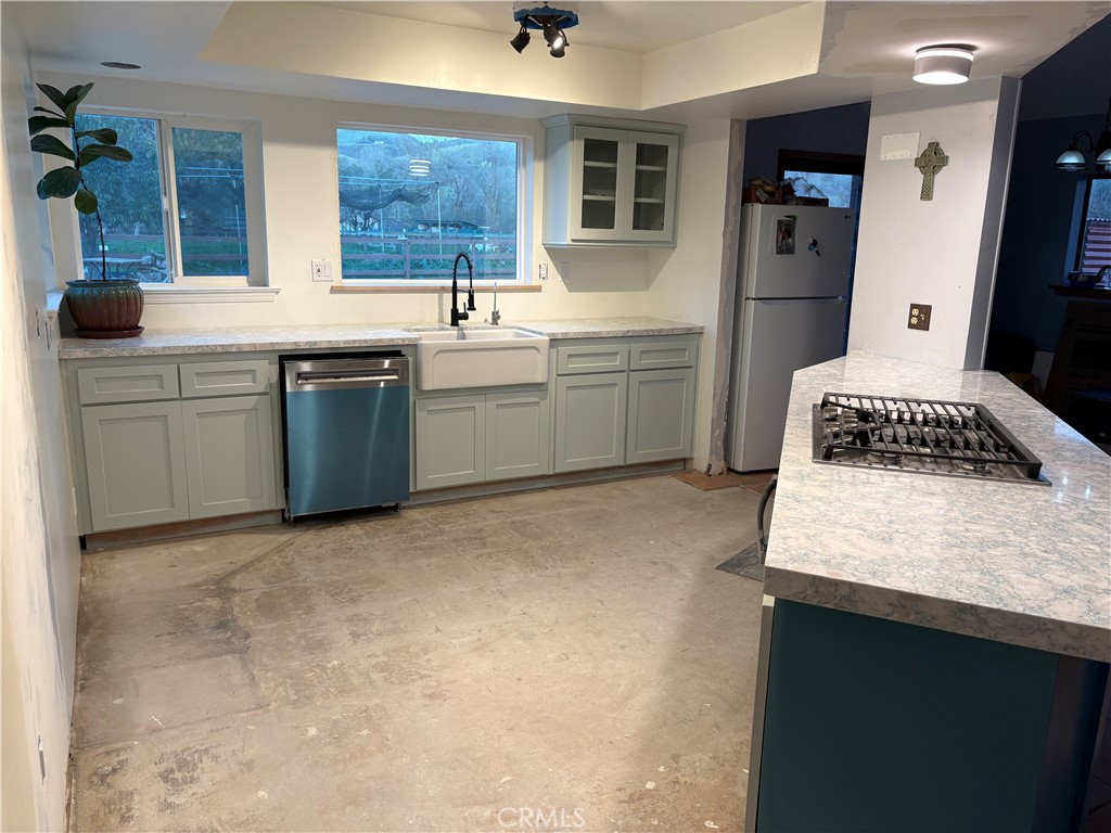 7825 Aurora Road Atascadero, CA 93422 - Photo 2 of 4