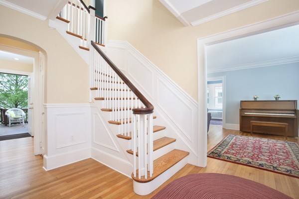 36 Rockledge Road Newton, MA 02461 - Photo 2 of 10
