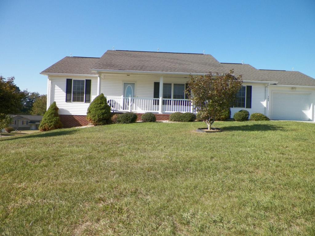 303 Reed Avenue Greeneville, TN 37743 - Photo 1 of 36 Welcome Home