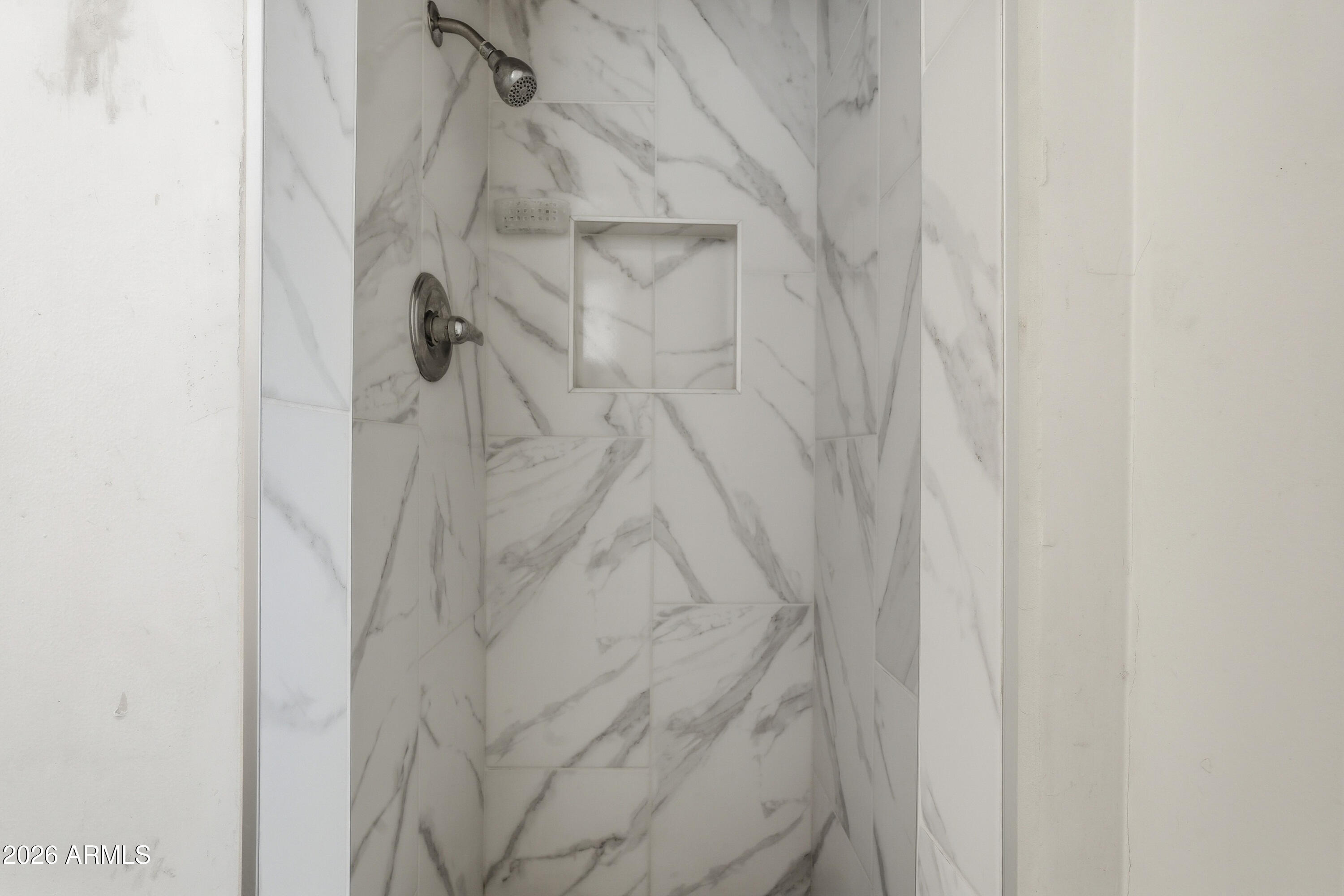 101 West Harwell Rd. Phoenix, AZ 85041 - Photo 15 of 20 026_ListerPros