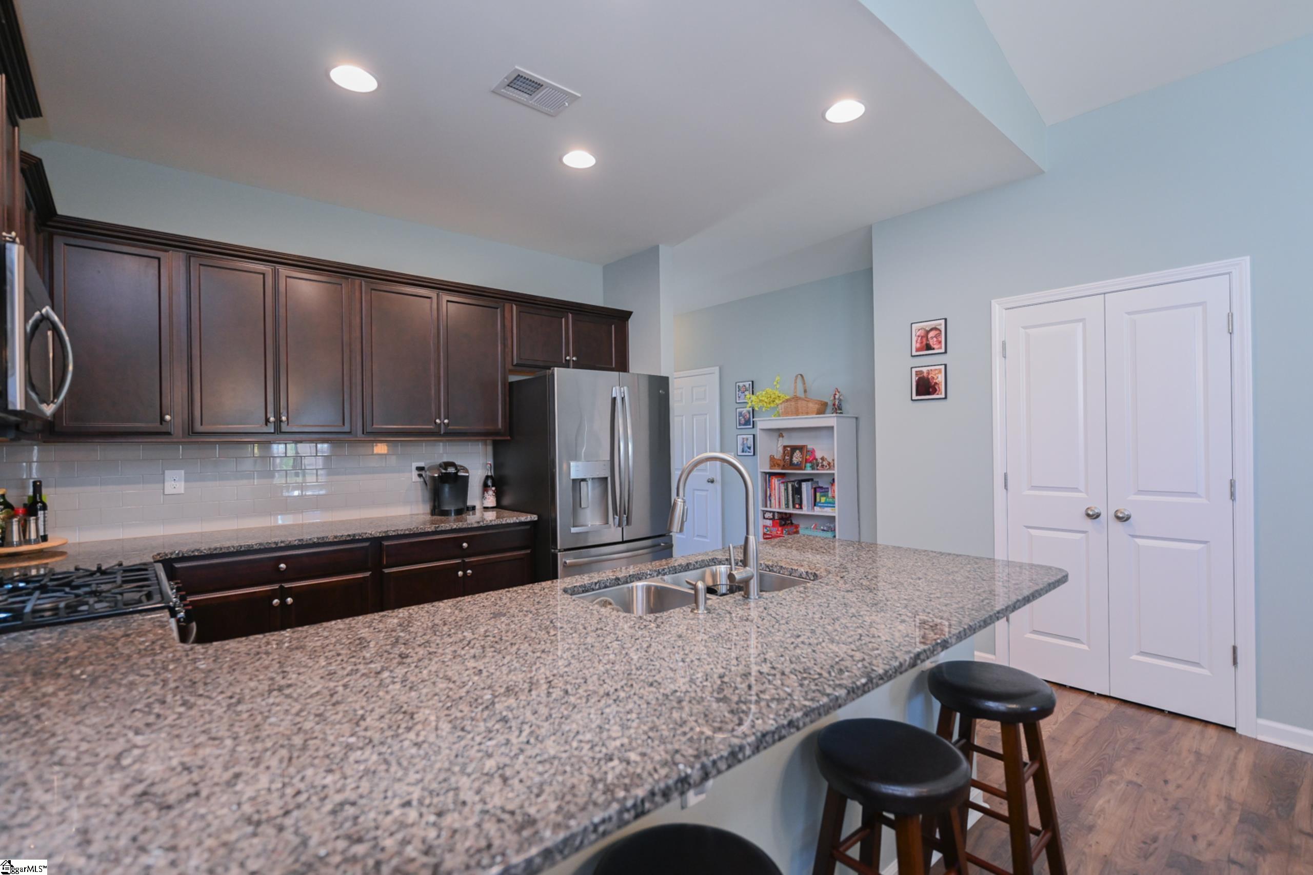 211 Addlestone Circle Fountain Inn, SC 29644 - Photo 8 of 24 Gallery Image 8
