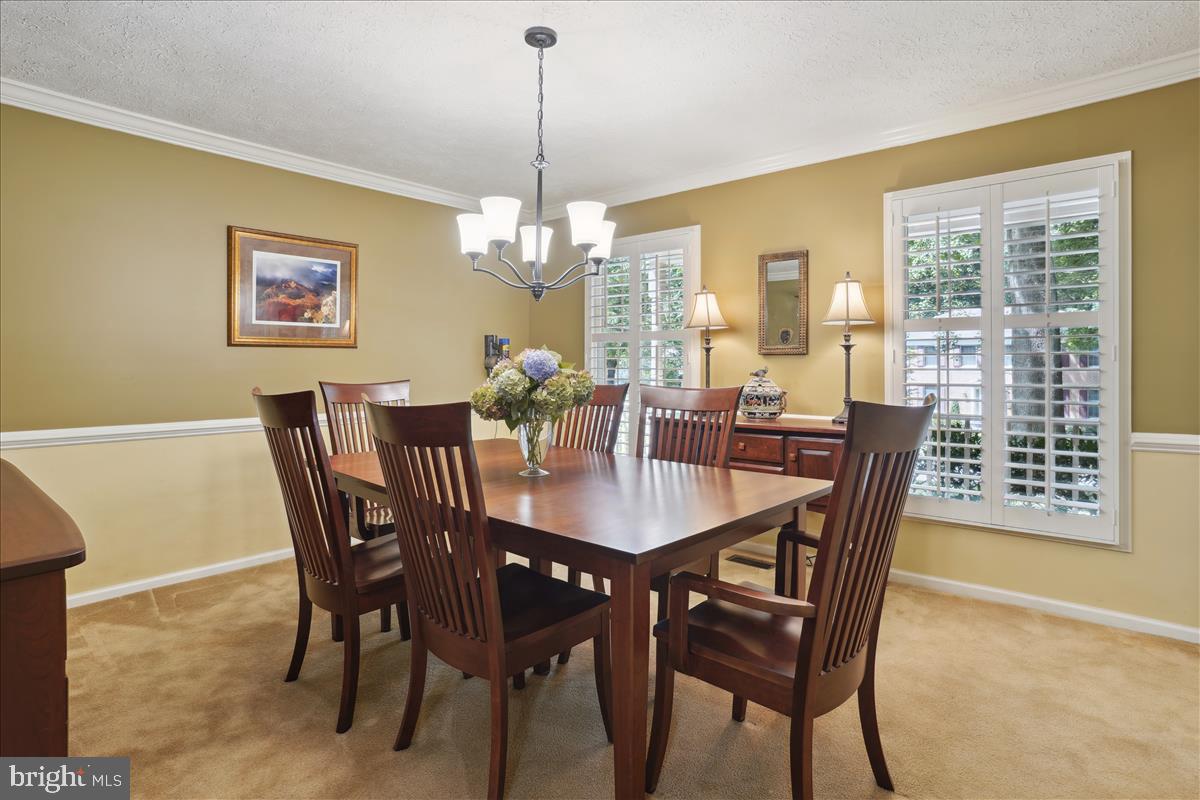 1307 Quail Ridge Drive Reston, VA 20194 - Photo 20 of 67 Spacious dining room