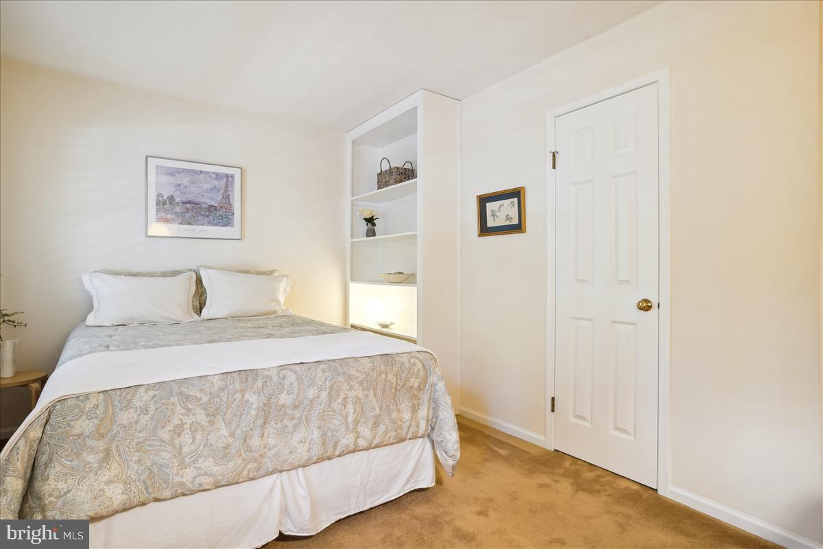 1307 Quail Ridge Drive Reston, VA 20194 - Photo 44 of 67 Gallery Image 44