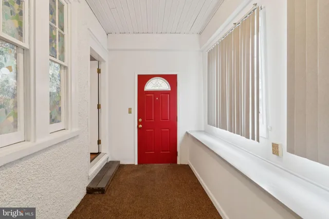 $275,000 | 7333 Lawndale Avenue, Philadelphia, PA 19111