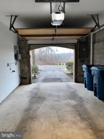 $2,960 | 468 Lynetree Drive, West Chester, PA 19380