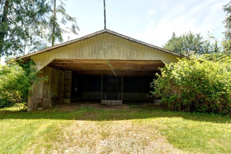20215 Tveit Road Arlington, WA 98223 - Photo 13 of 16