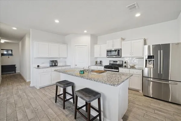 $335,000 | 105 Driftoak Drive, Boyd, TX 76023