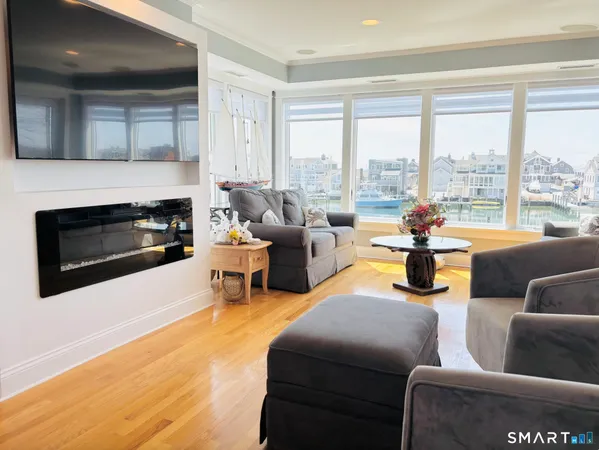 $9,500 | 31 Atlantic Avenue, Groton, CT 06340