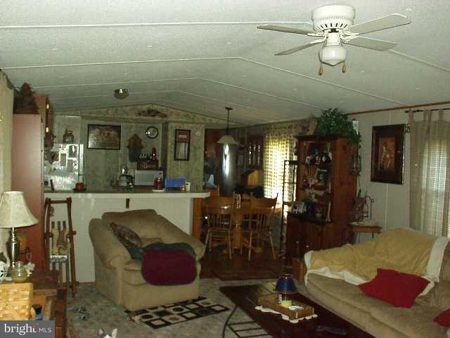2215 Biglerville Road, Unit 6 Gettysburg, PA 17325 - Photo 3 of 6