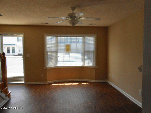 920 Spring Forest Road Greenville, NC 27834 - Photo 3 of 15 Great Room