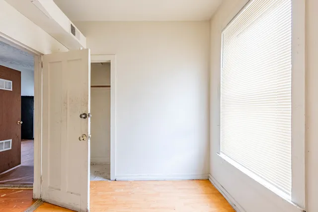 $296,000 | 1600 South St Louis Avenue, Chicago, IL 60623