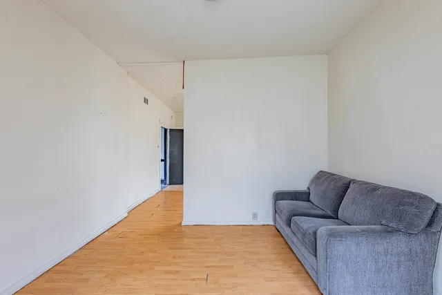 $296,000 | 1600 South St Louis Avenue, Chicago, IL 60623