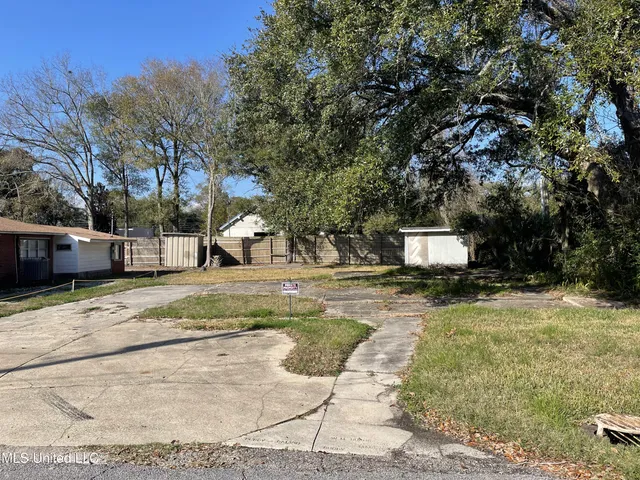 $15,000 | 1709 Smith Avenue, Pascagoula, MS 39567