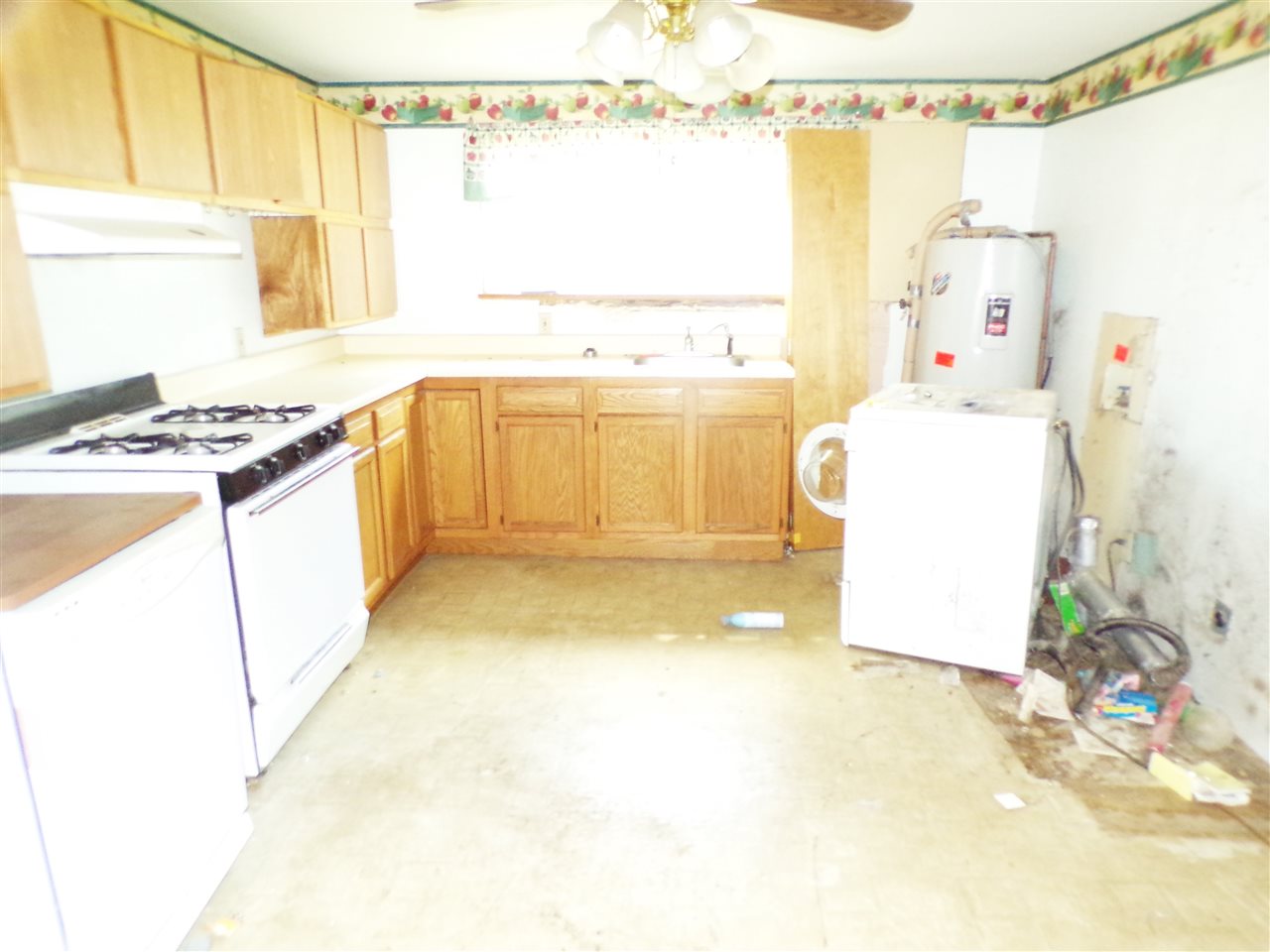 3854 Agar Road Loon Lake, WA 99148 - Photo 6 of 16 Gallery Image 6