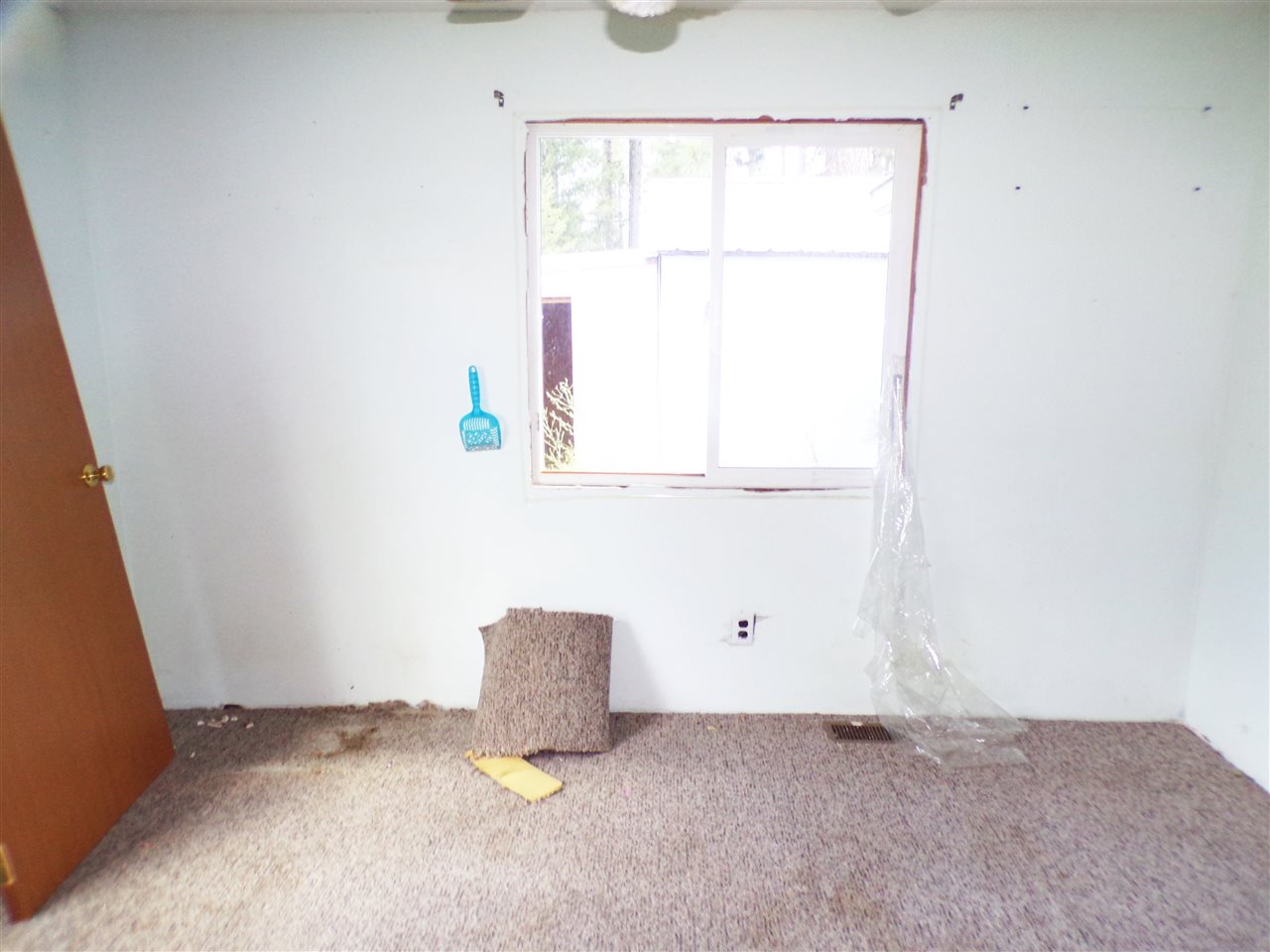 3854 Agar Road Loon Lake, WA 99148 - Photo 10 of 16 Gallery Image 10