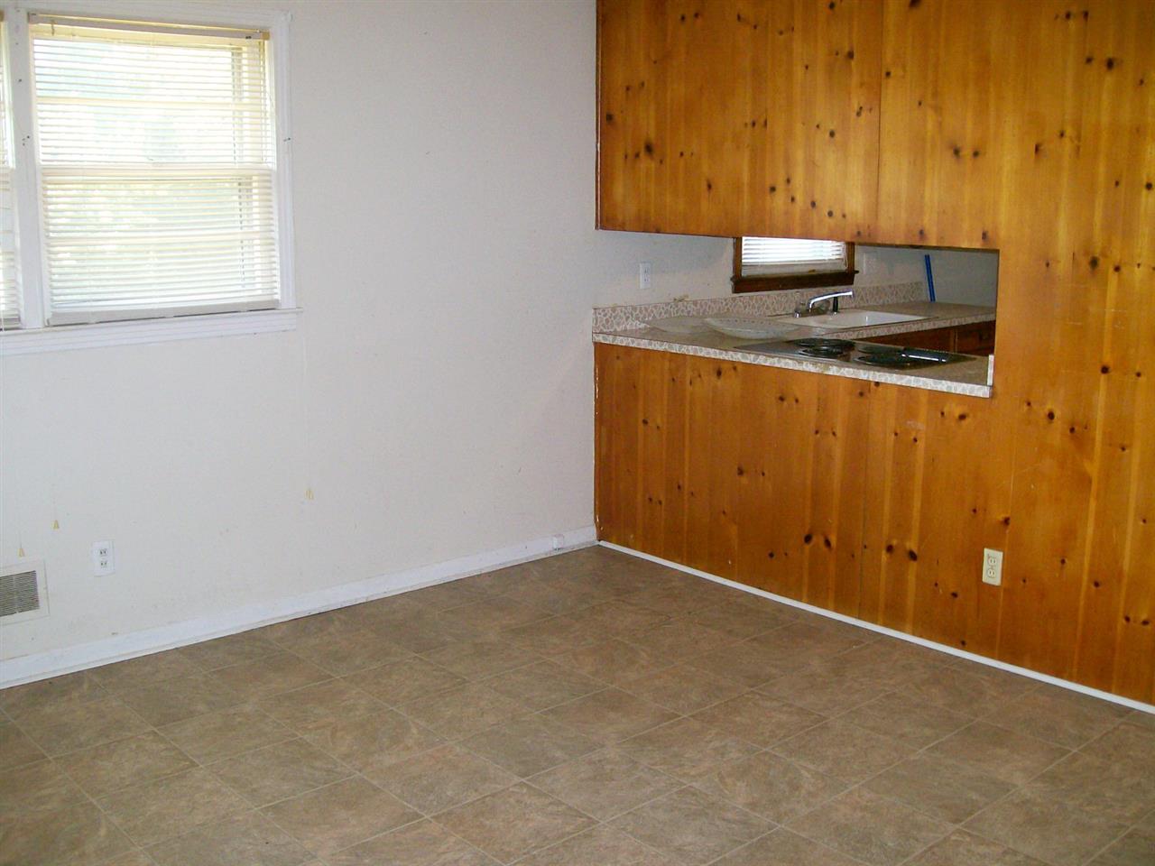 466 Hawthorne Road Spartanburg, SC 29303 - Photo 7 of 13 Gallery Image 7