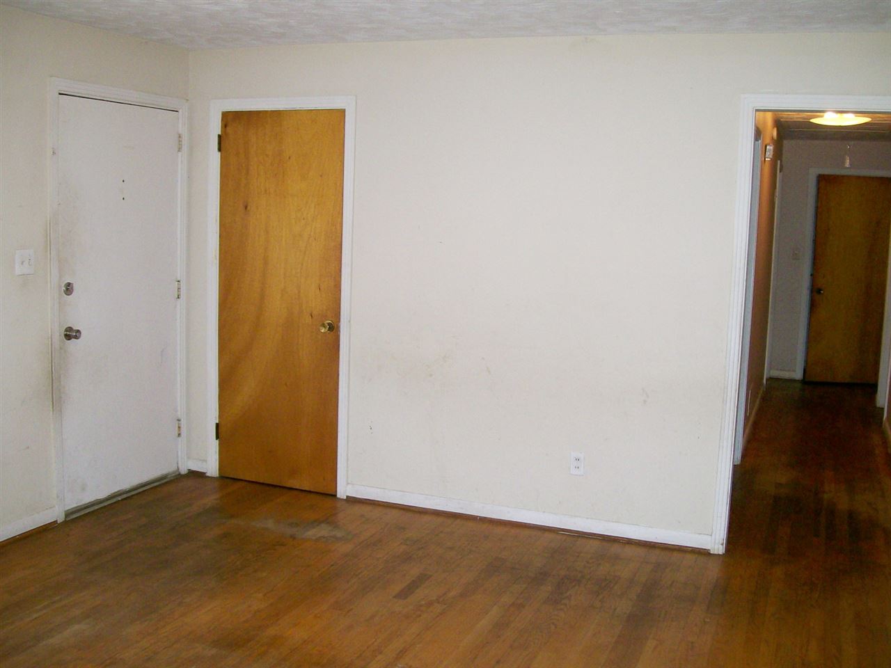 466 Hawthorne Road Spartanburg, SC 29303 - Photo 8 of 13 Gallery Image 8