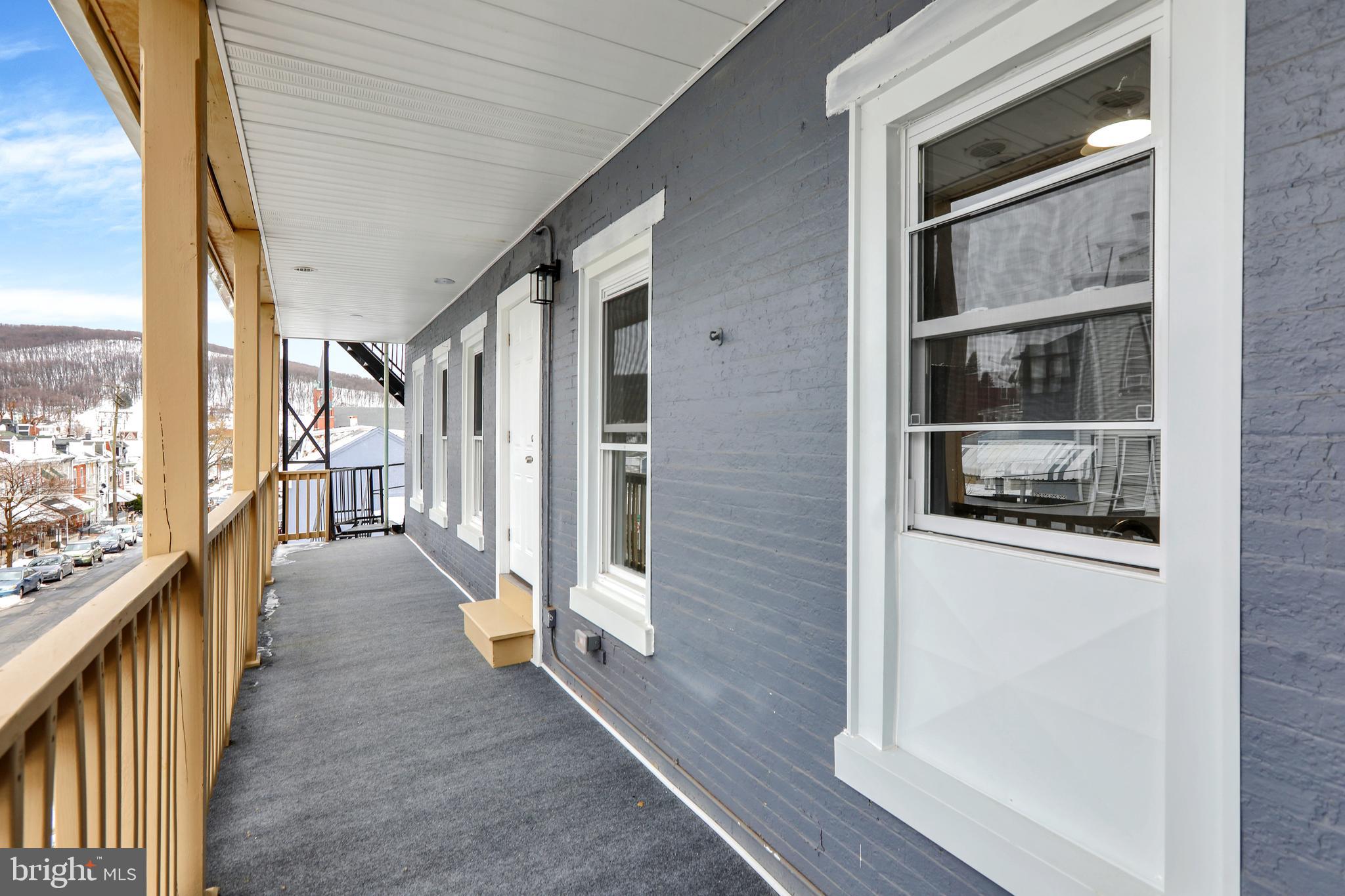 1156 Franklin Street, Unit 3 Reading, PA 19602 - Photo 9 of 11 a view of an entryway