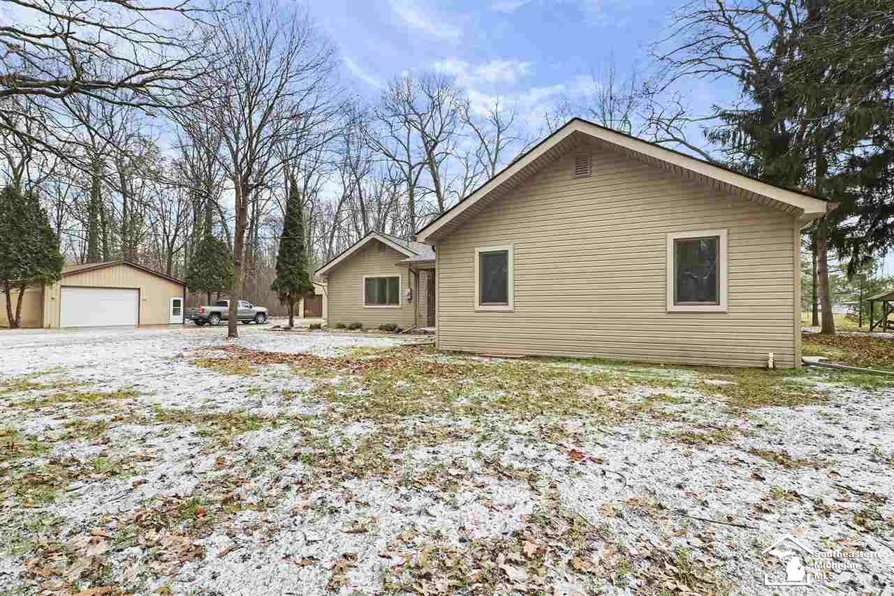 22699 Merriman Road New Boston, MI 48164 - Photo 25 of 40