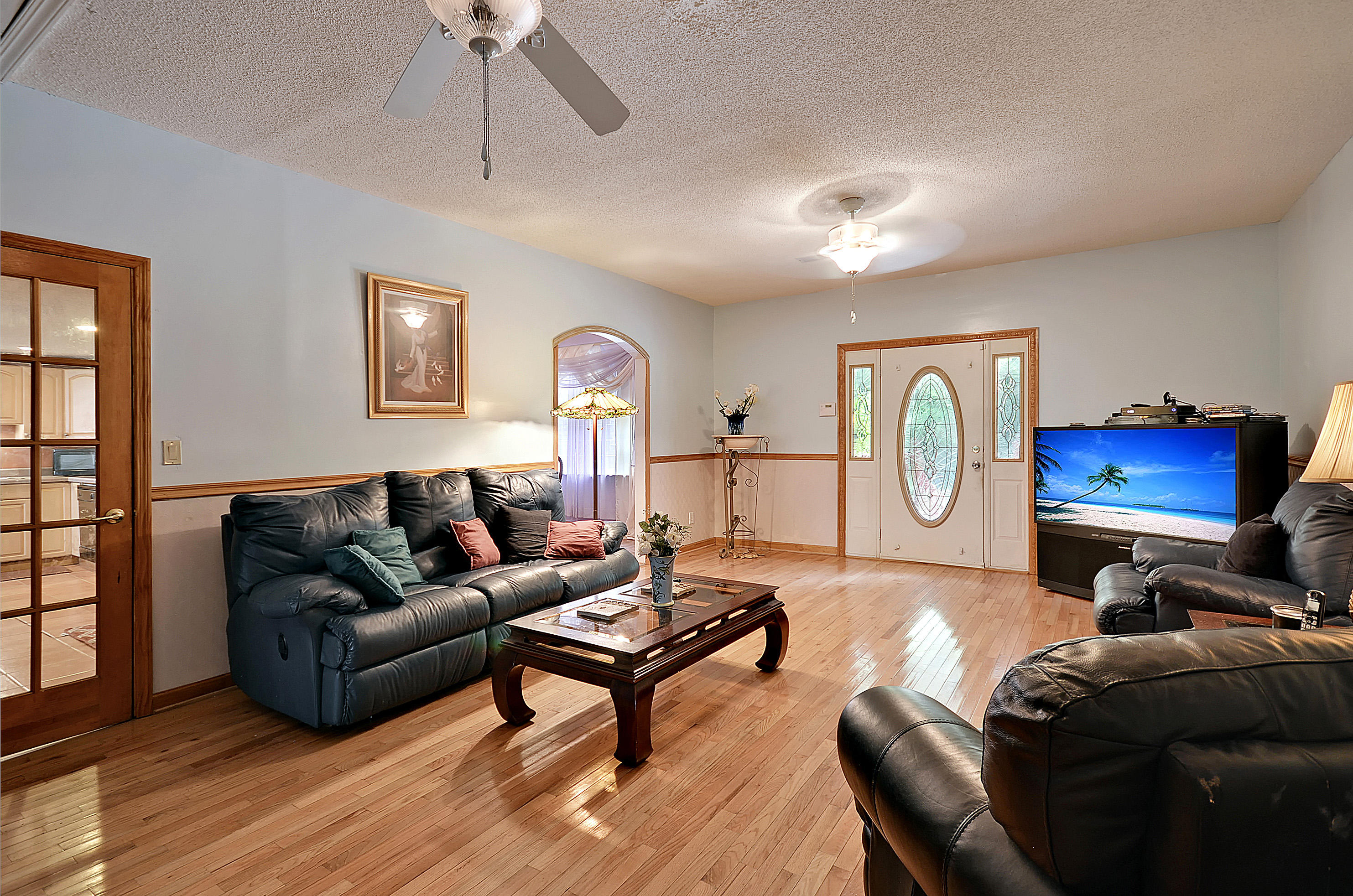 1295 River Road Johns Island, SC 29455 - Photo 14 of 36 Family Room