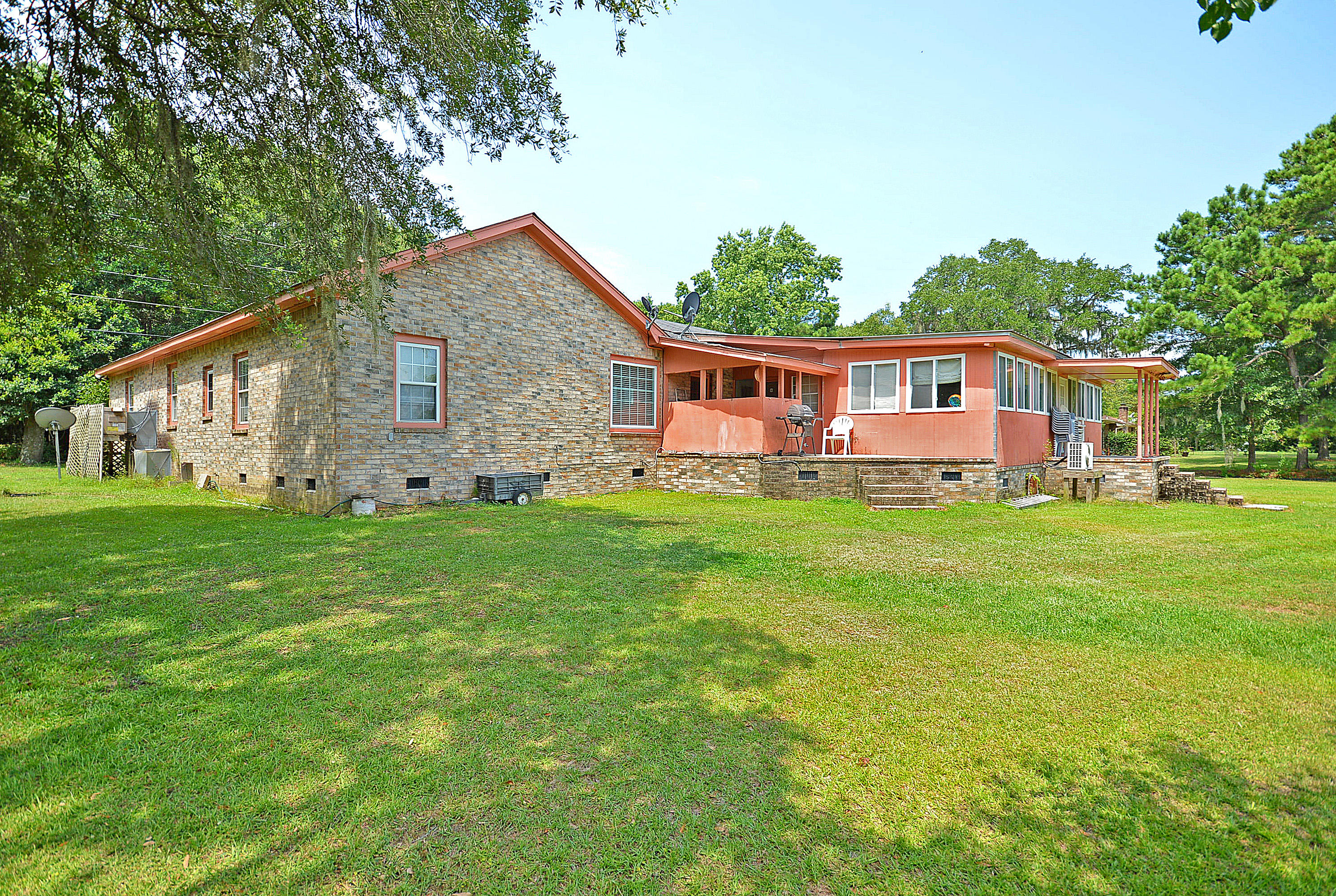 1295 River Road Johns Island, SC 29455 - Photo 35 of 36 Back