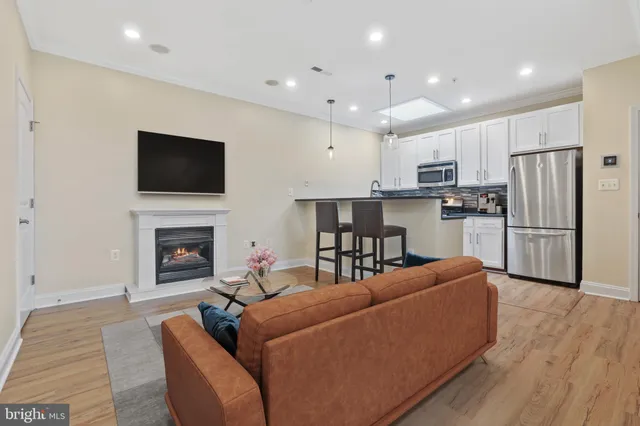 $399,000 | 410 15th Street Northeast, Unit 24, Washington, DC 20002