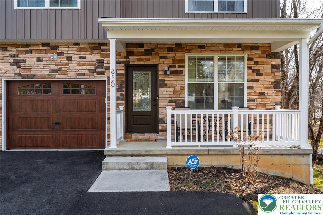 820 Public Road Bethlehem, PA 18015 - Photo 3 of 67