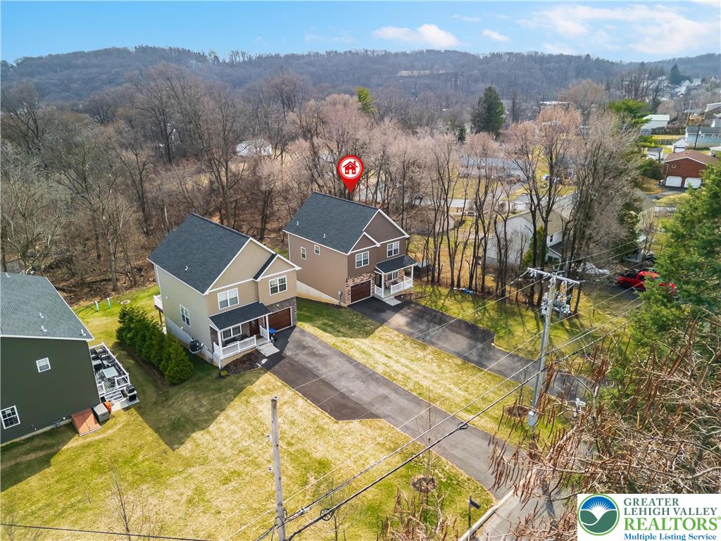 820 Public Road Bethlehem, PA 18015 - Photo 7 of 67