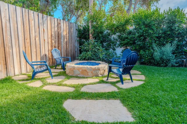 $1,585,000 | 7469 San Bergamo Drive, Goleta, CA 93117