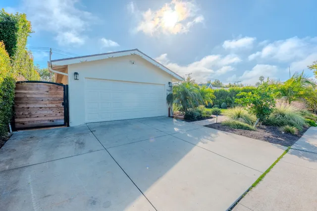$1,585,000 | 7469 San Bergamo Drive, Goleta, CA 93117